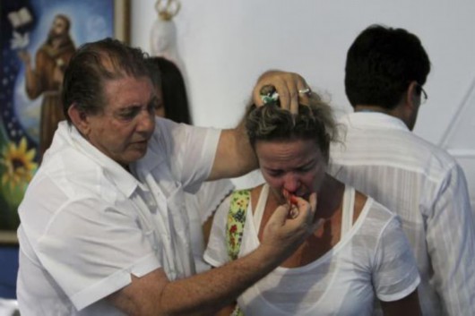 巴西著名灵媒治疗师被指性虐待遭逮捕 受害女患者超300人